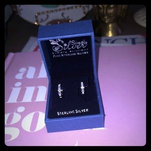 New in box Simply Silver earrings